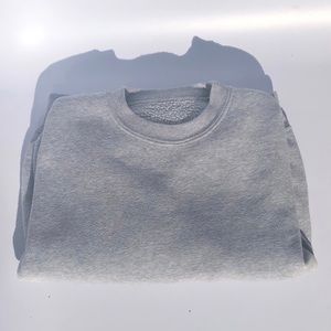 brandy melville crew neck
